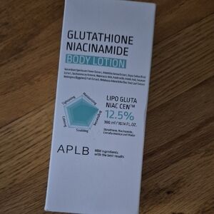 APLB Glutathione Niacinamide Body Lotion